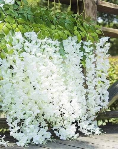 Premium Artificial flowers rental in Decoration supplies category